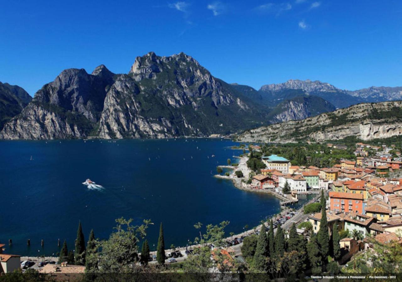Casa Zanoni Lejlighed Torbole Sul Garda Eksteriør billede
