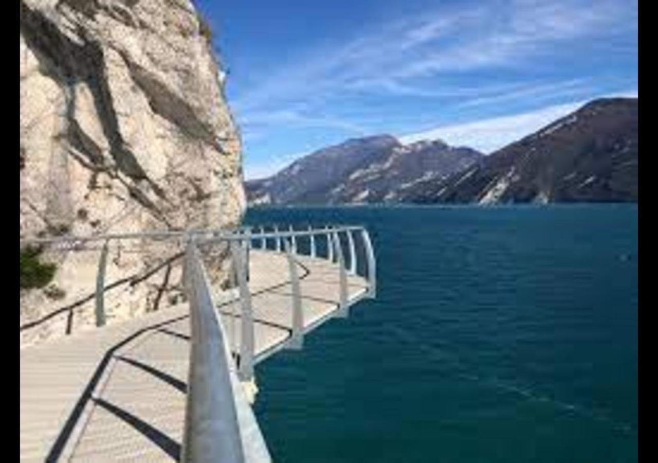 Casa Zanoni Lejlighed Torbole Sul Garda Eksteriør billede